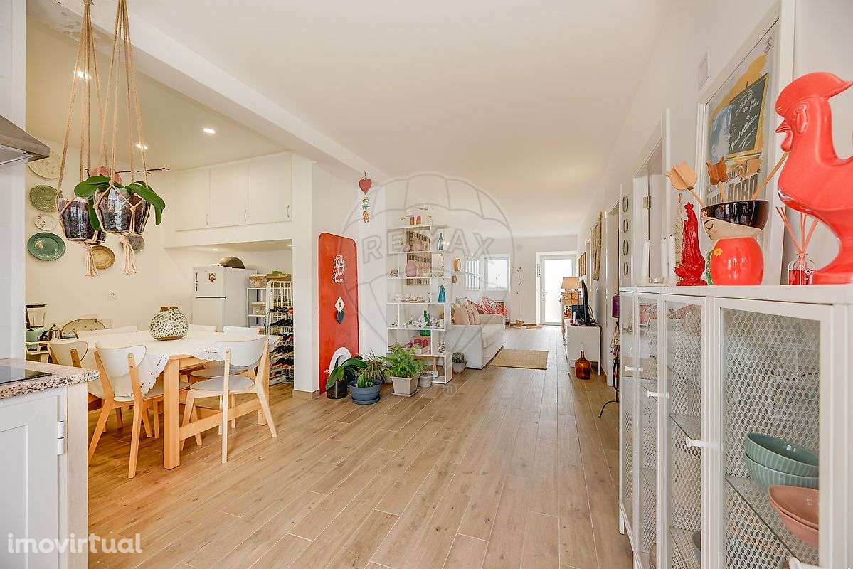 Moradia T2 para venda - Grande imagem: 2/33