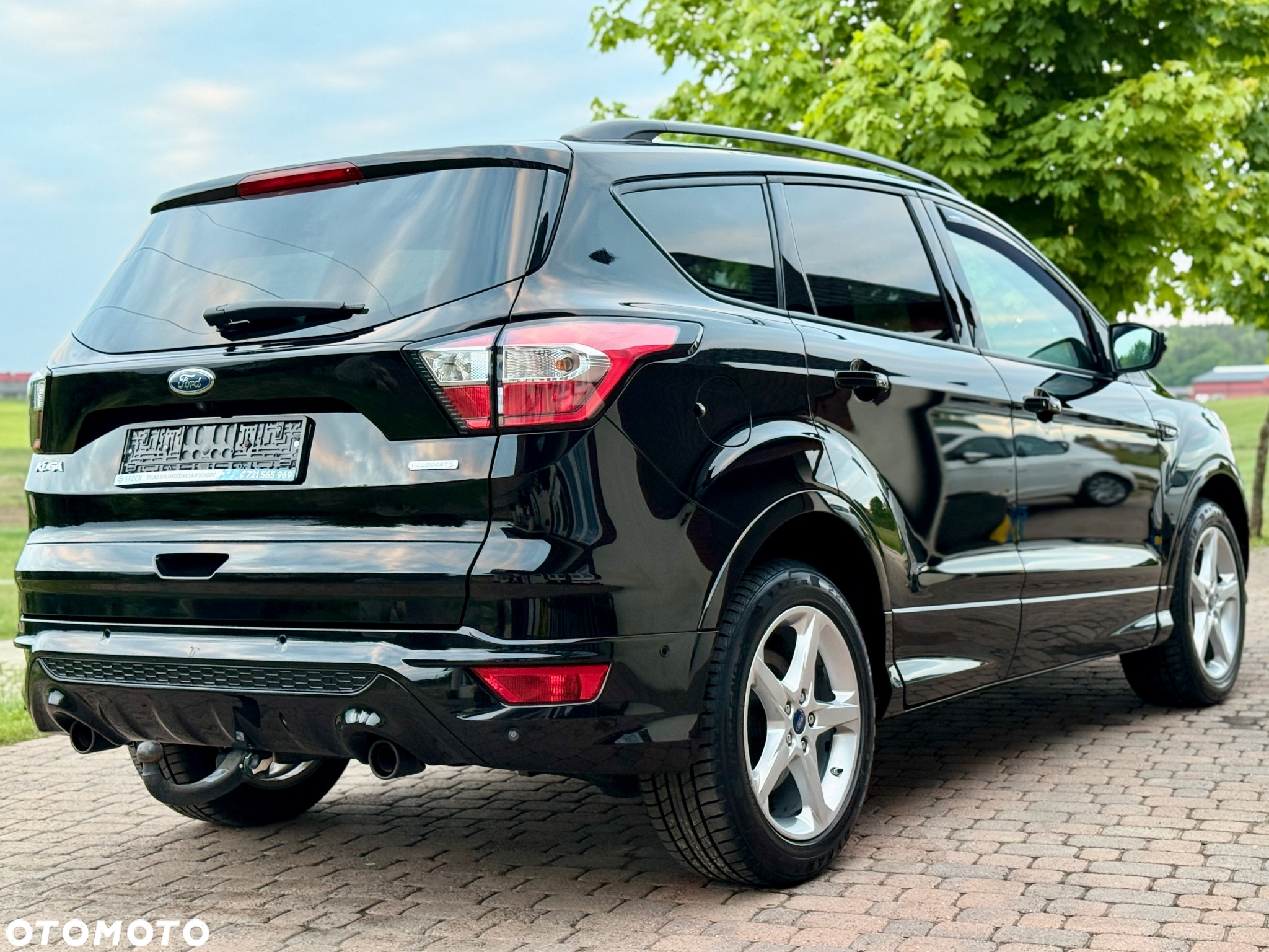 Ford Kuga 1.5 EcoBoost 2x4 ST-Line - 7