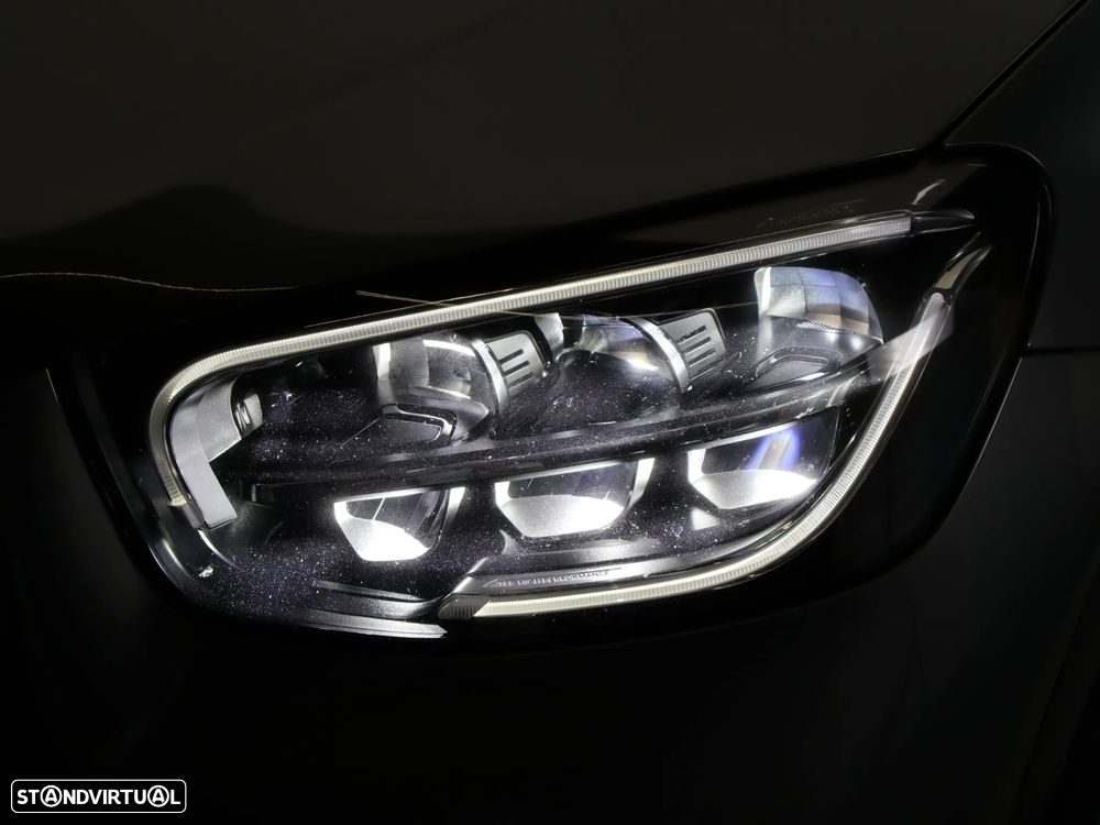 Mercedes-Benz GLC 300 de 4Matic - 11