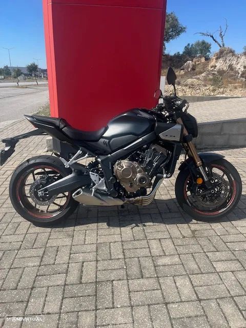 Honda CB 650R - 2