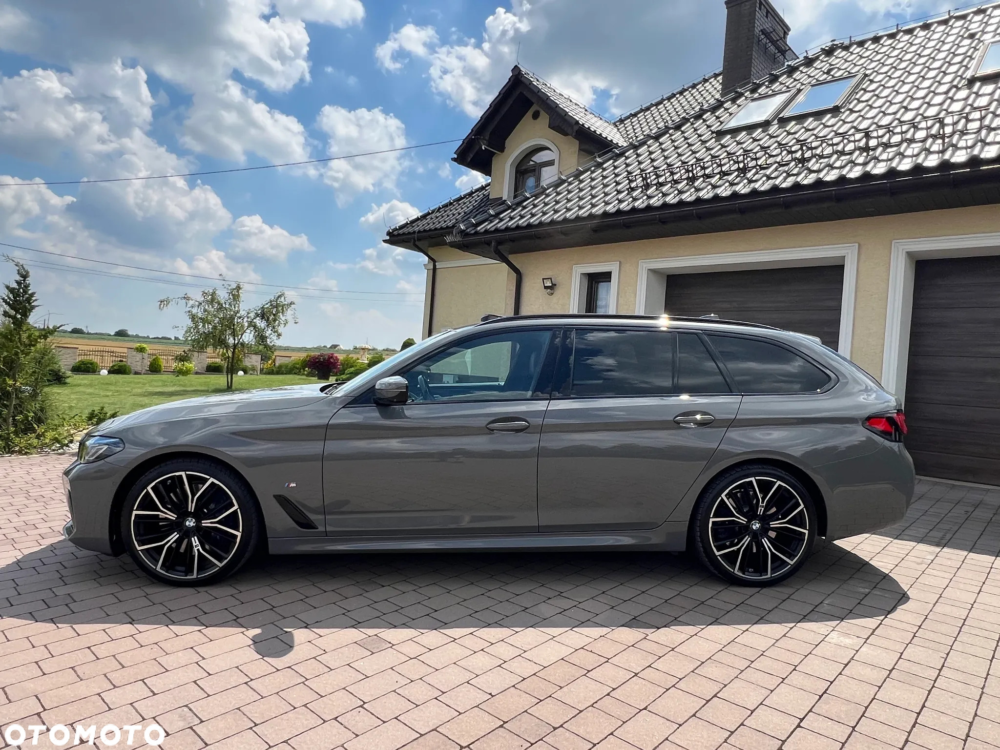 BMW Seria 5 530d Touring M Sport Edition - 6