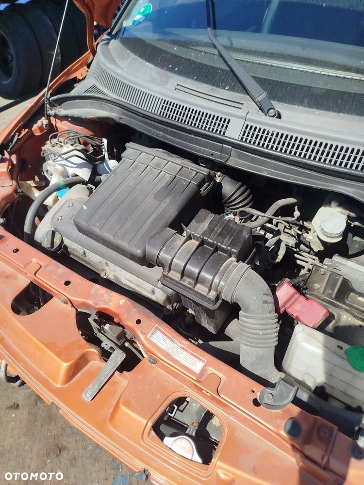 Suzuki Swift na części. - 2