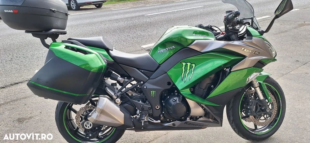 Kawasaki 1000SX - 2