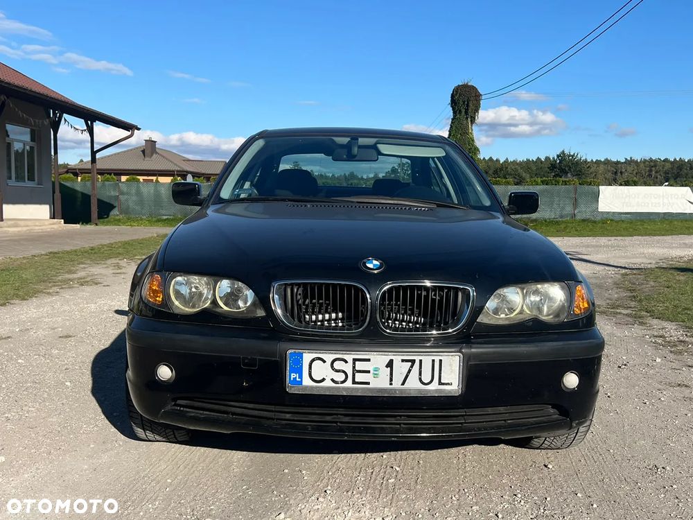 BMW Seria 3 318i - 14
