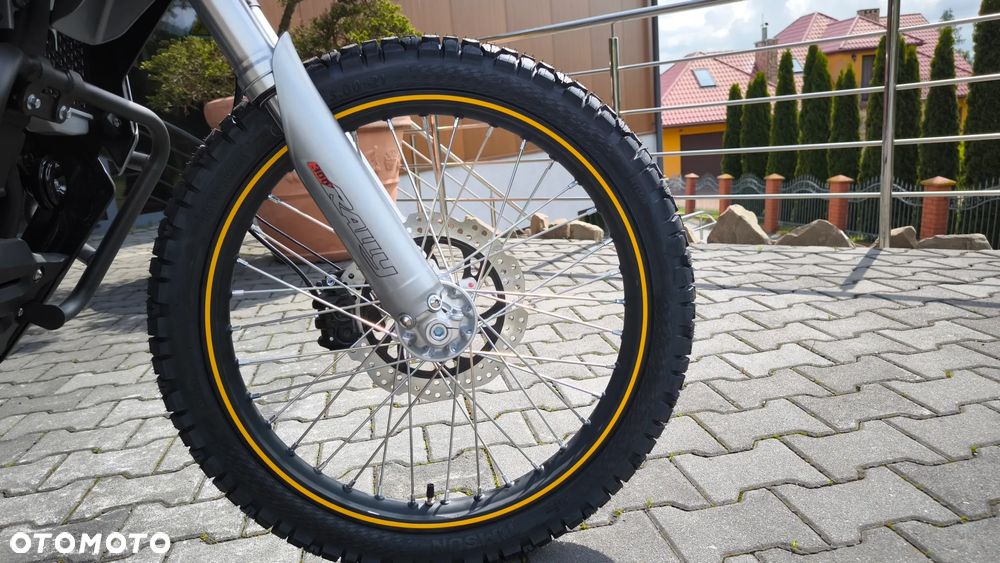 VOGE 300GY RALLY - 26