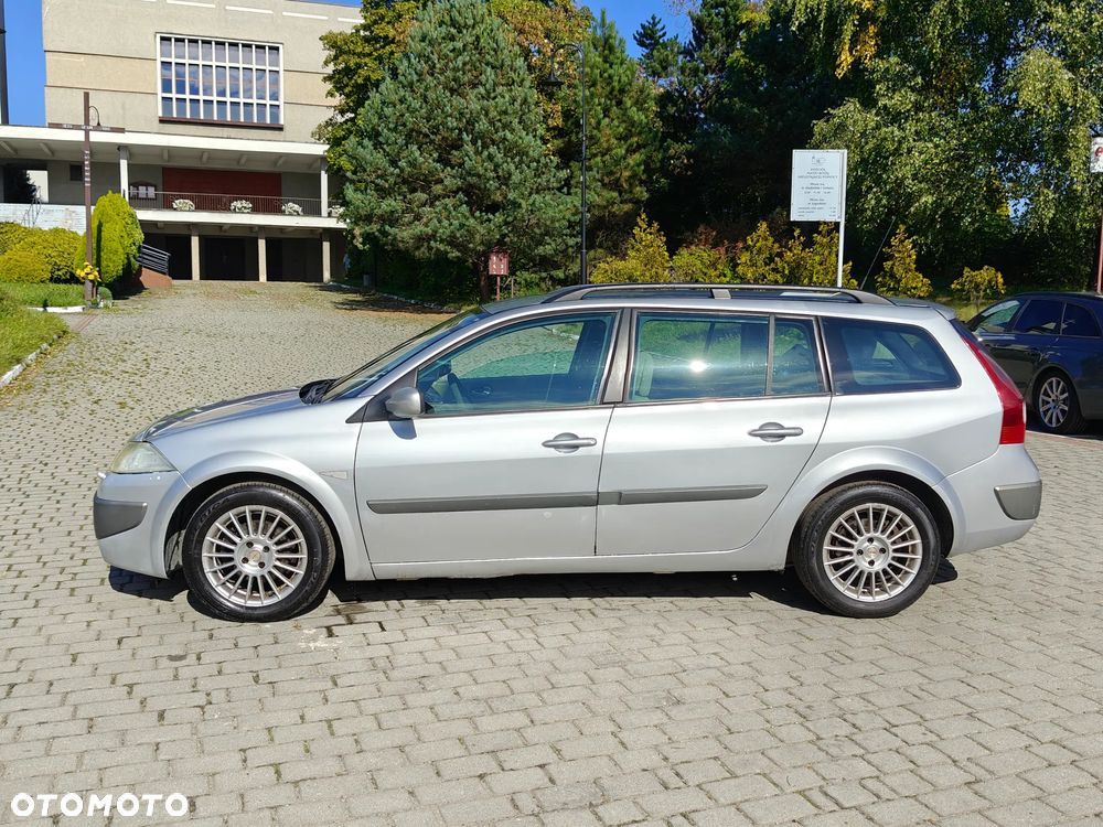 Renault Megane 1.5 dCi Authentique - 9