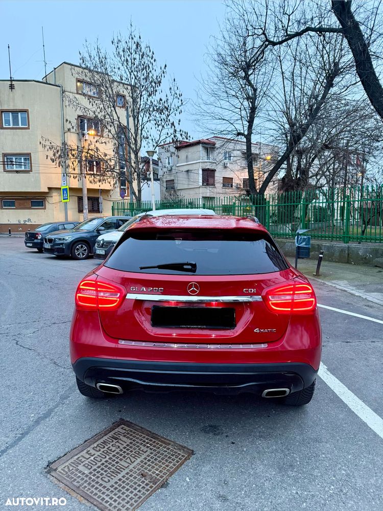 Mercedes-Benz GLA 200 CDI 4MATIC Aut. - 4