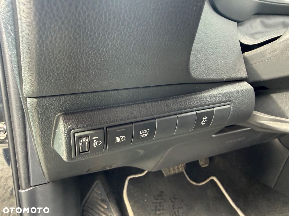 Toyota Corolla 1.8 Hybrid Comfort - 25