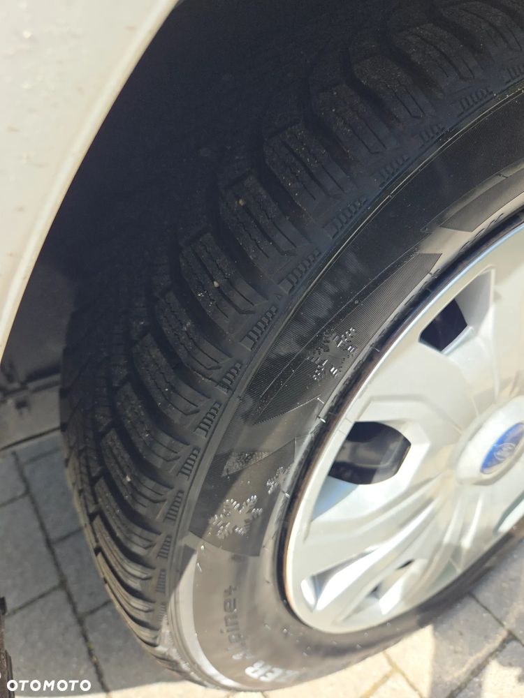 Ford Transit Connect - 21