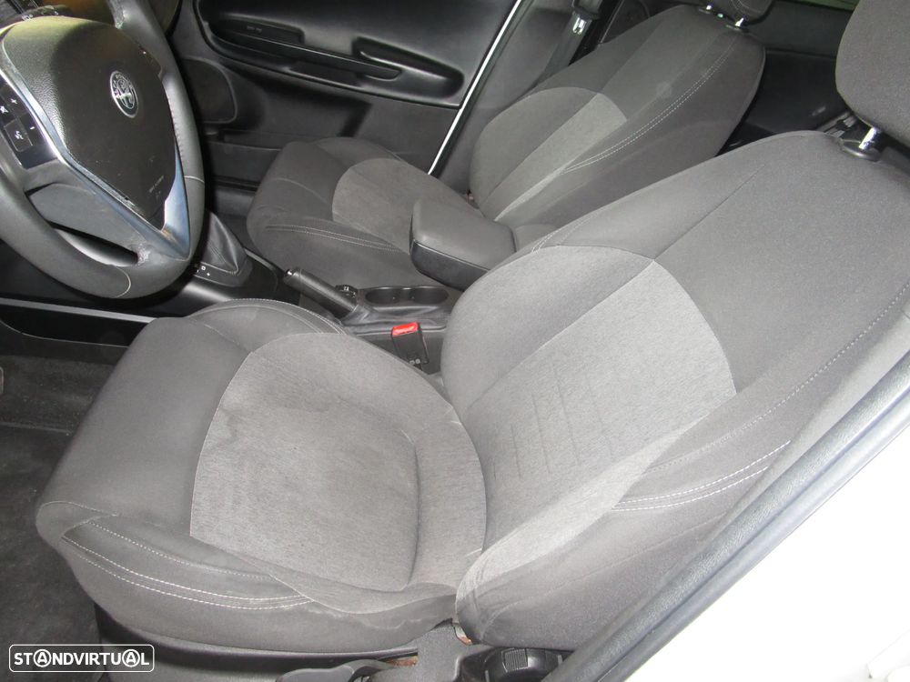 Alfa Romeo Giulietta 1.6 JTDm Sport TCT - 15