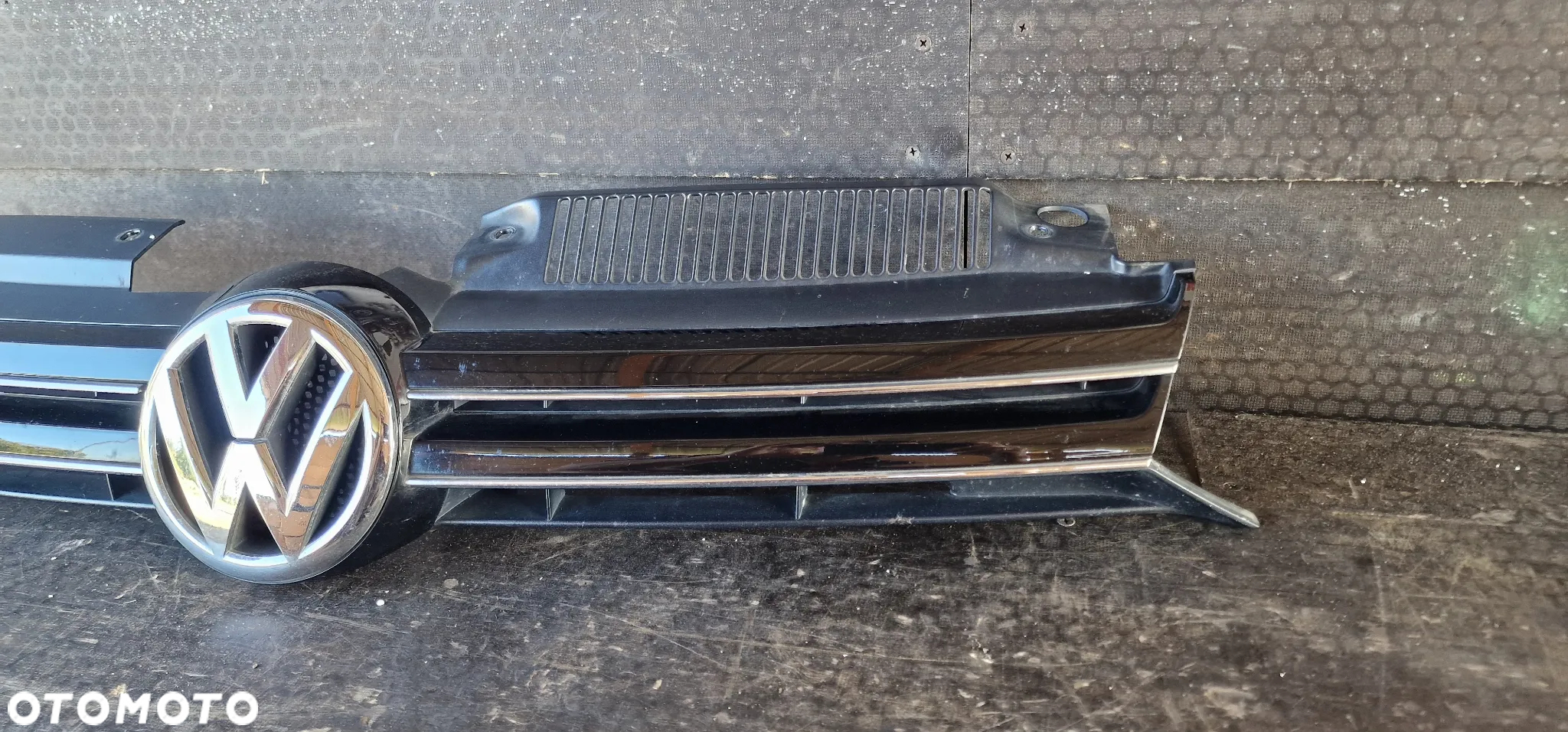 VW GOLF 6 VI  GRILL ATRAPA 5K0853653 - 3