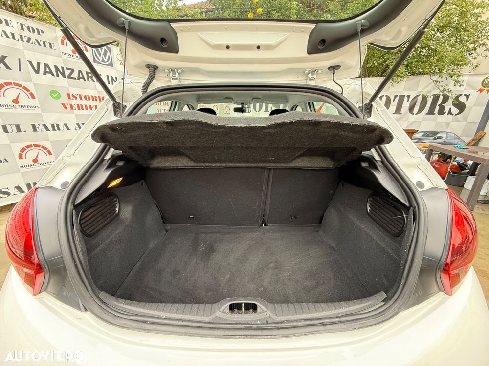 Peugeot 208 PureTech 82 Start & Stop Active - 12