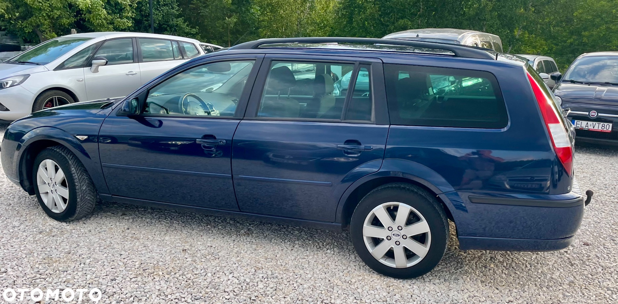 Ford Mondeo 1.8 Ghia - 18
