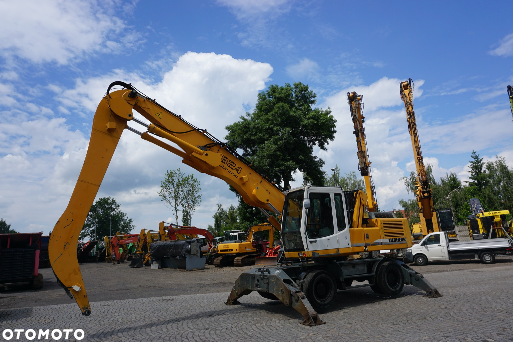 Liebherr A 924 - 7