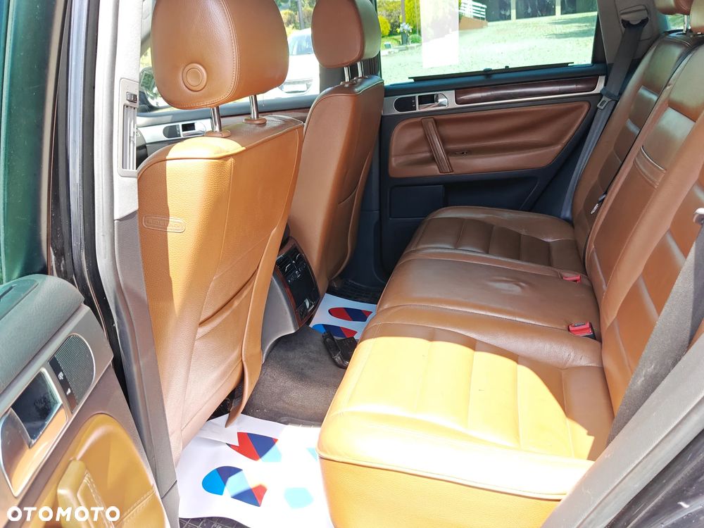 Volkswagen Touareg 4.2 V8 Automatik Exclusive Edition - 16