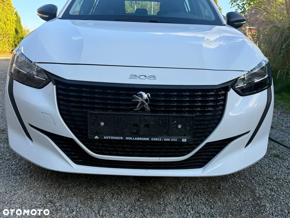 Peugeot 208 - 4