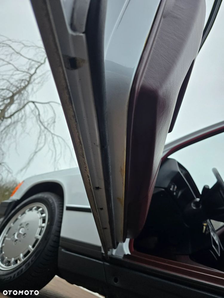 Mercedes-Benz W201 (190) - 14