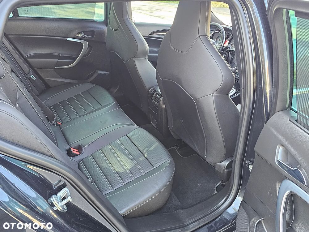 Opel Insignia - 21