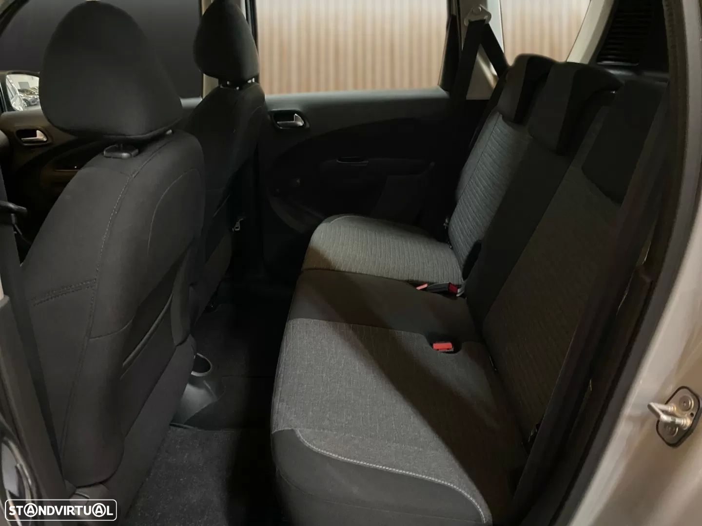 Citroën C3 Picasso PureTech Exclusive - 16