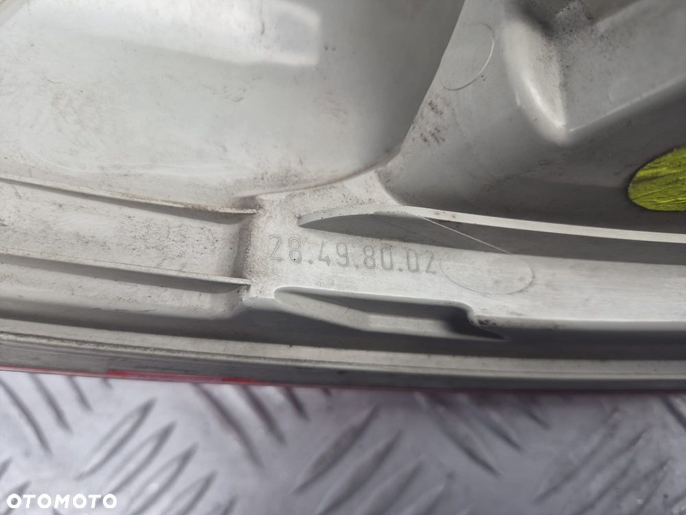Lampa tylna strona lewa Volkswagen Golf V 1K6945095E - 6