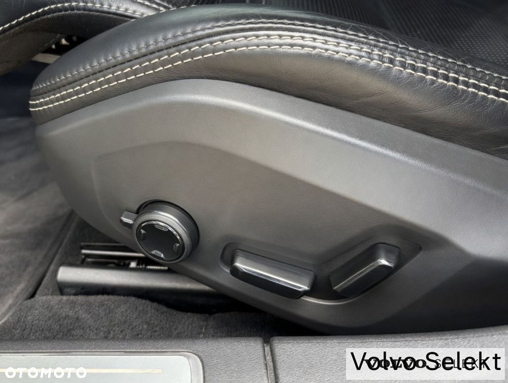 Volvo S90 - 23