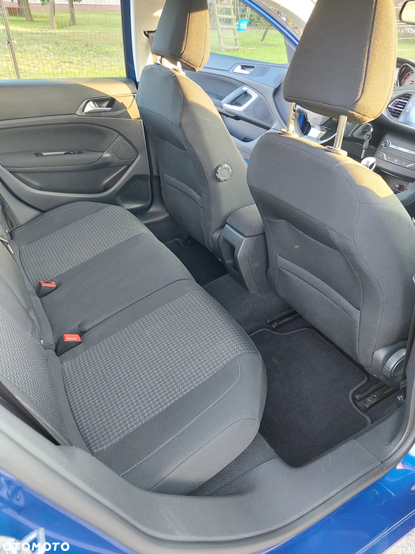 Peugeot 308 SW PureTech 130 Stop & Start Winter Edition - 8