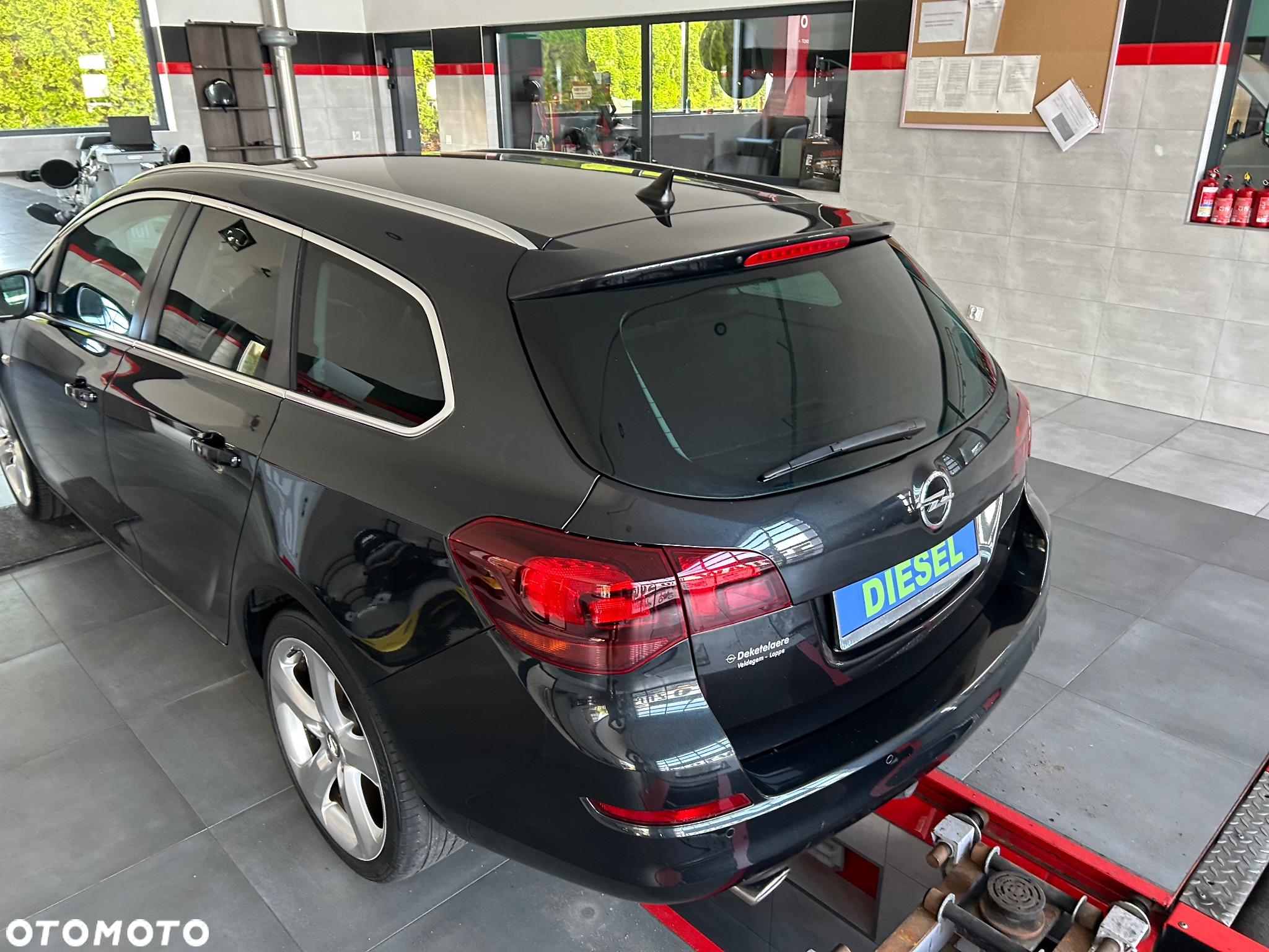 Opel Astra 2.0 CDTI ecoFLEX Start/Stop Exklusiv - 6