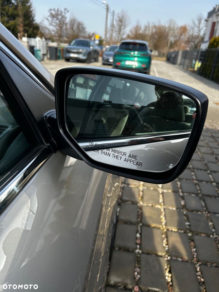Honda Accord 2.4 LX - 21