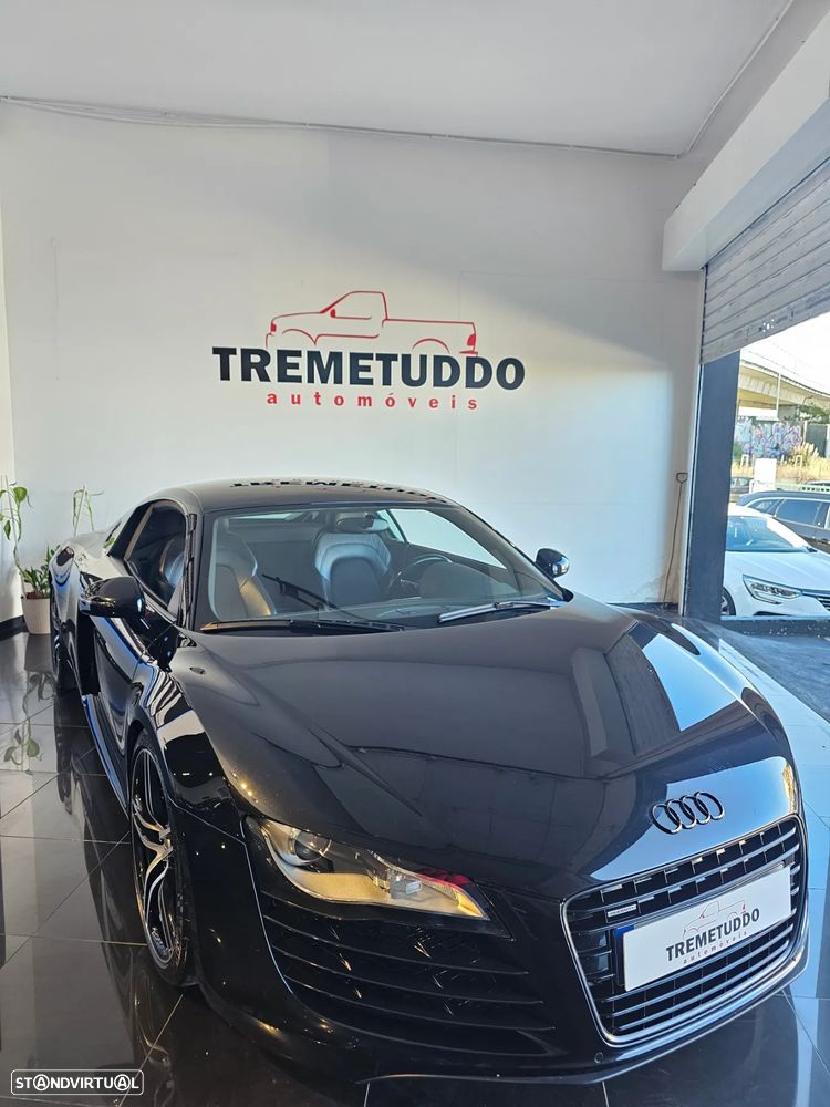 Audi R8 Coupé 4.2 FSI V8 quattro R-tronic