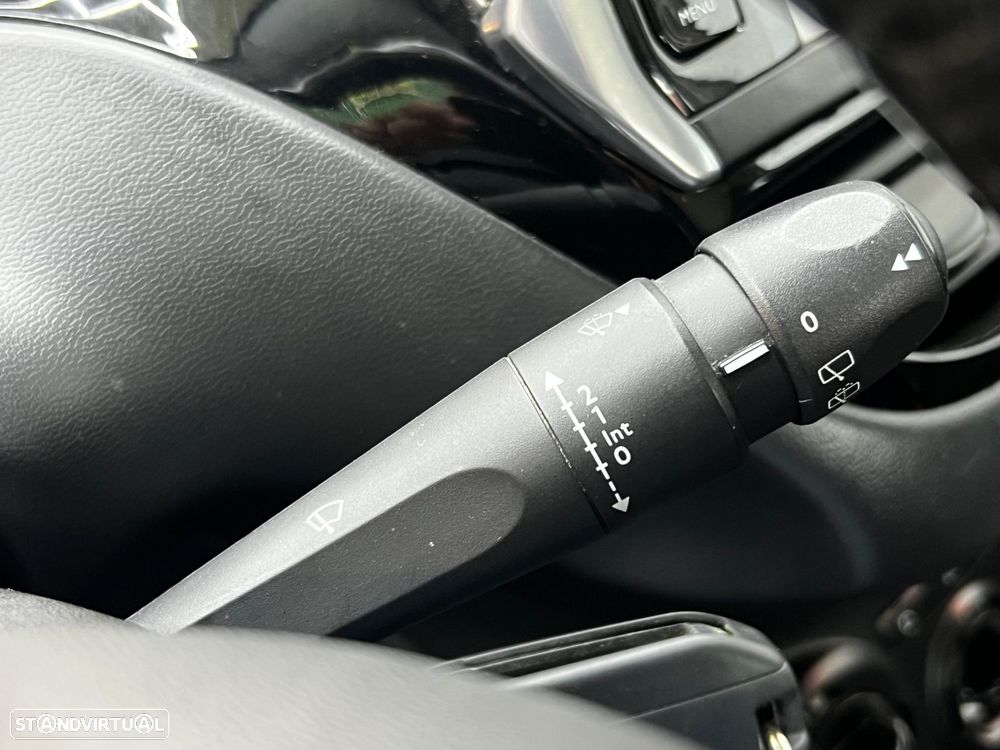 Peugeot 208 1.6 BlueHDi Allure - 25