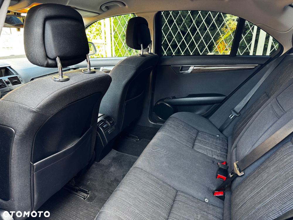 Mercedes-Benz Klasa C 180 Kompressor Elegance - 10