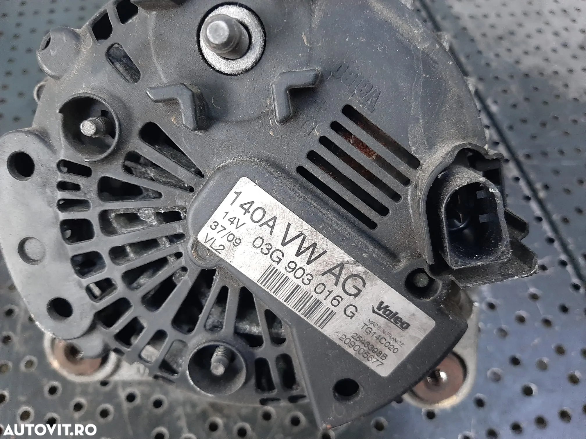 alternator 2.0 tdi  audi a4 b8 8k   03g903016g - 3