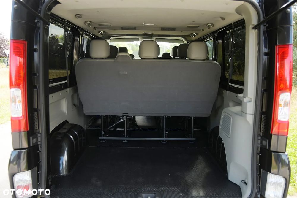 Opel Vivaro - 19