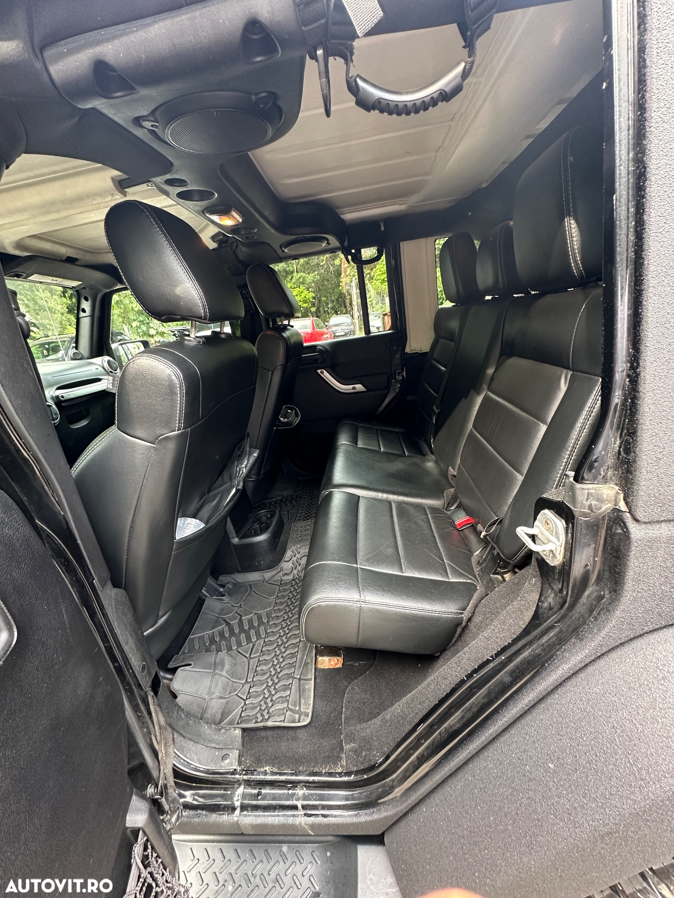 Jeep Wrangler Unlimited 2.8 CRD AT Sahara - 6