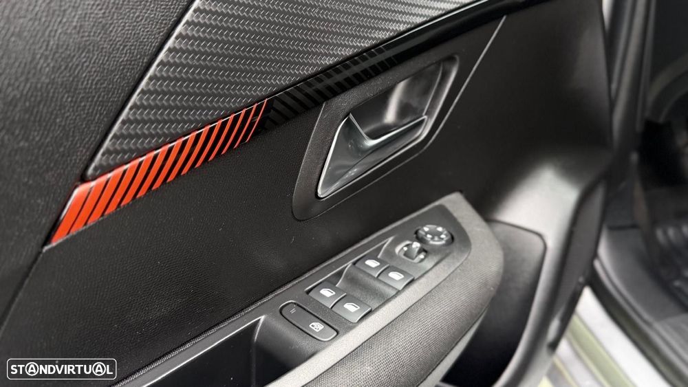 Peugeot 208 1.2 PureTech Active Pack - 16