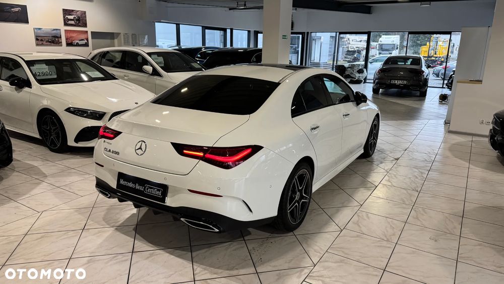 Mercedes-Benz CLA 200 AMG Line 7G-DCT - 5