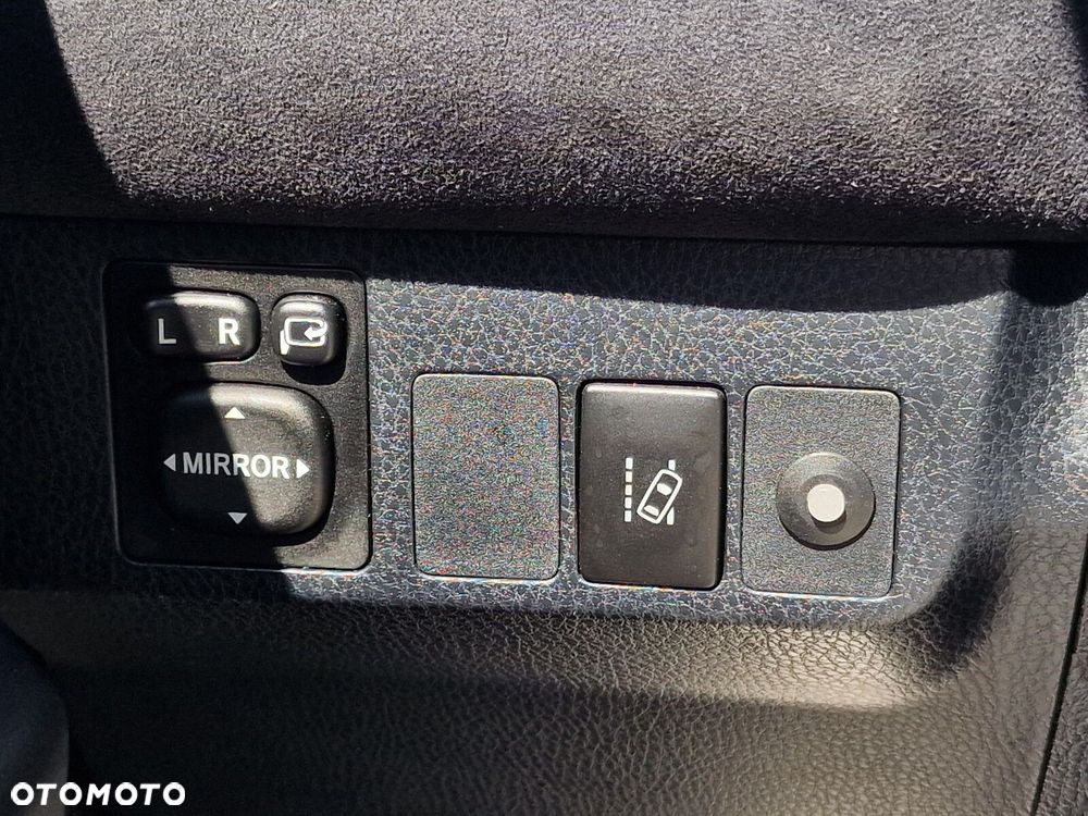 Toyota RAV4 2.0 Prestige 4x4 MS - 33