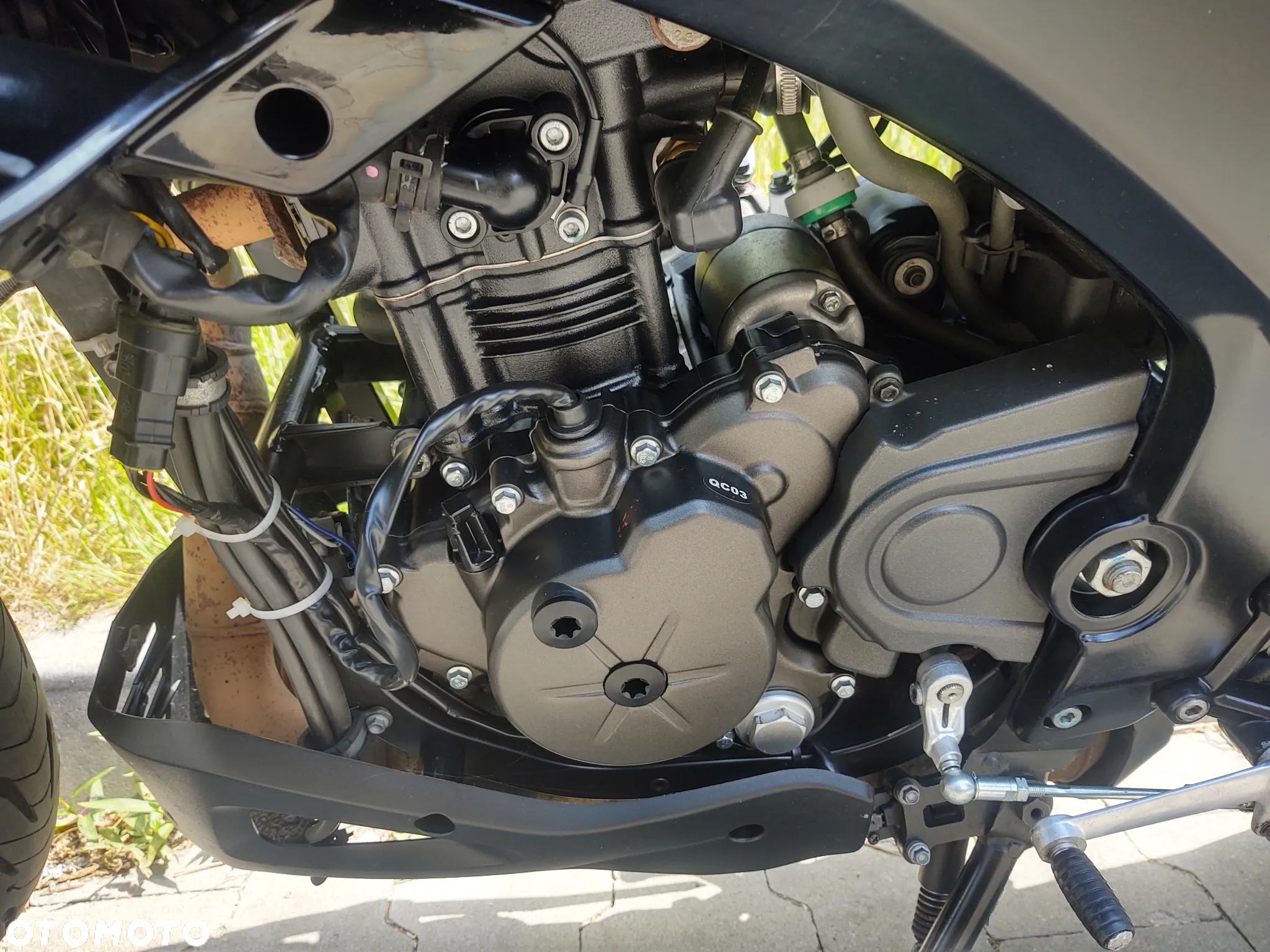 Aprilia Tuono - 8