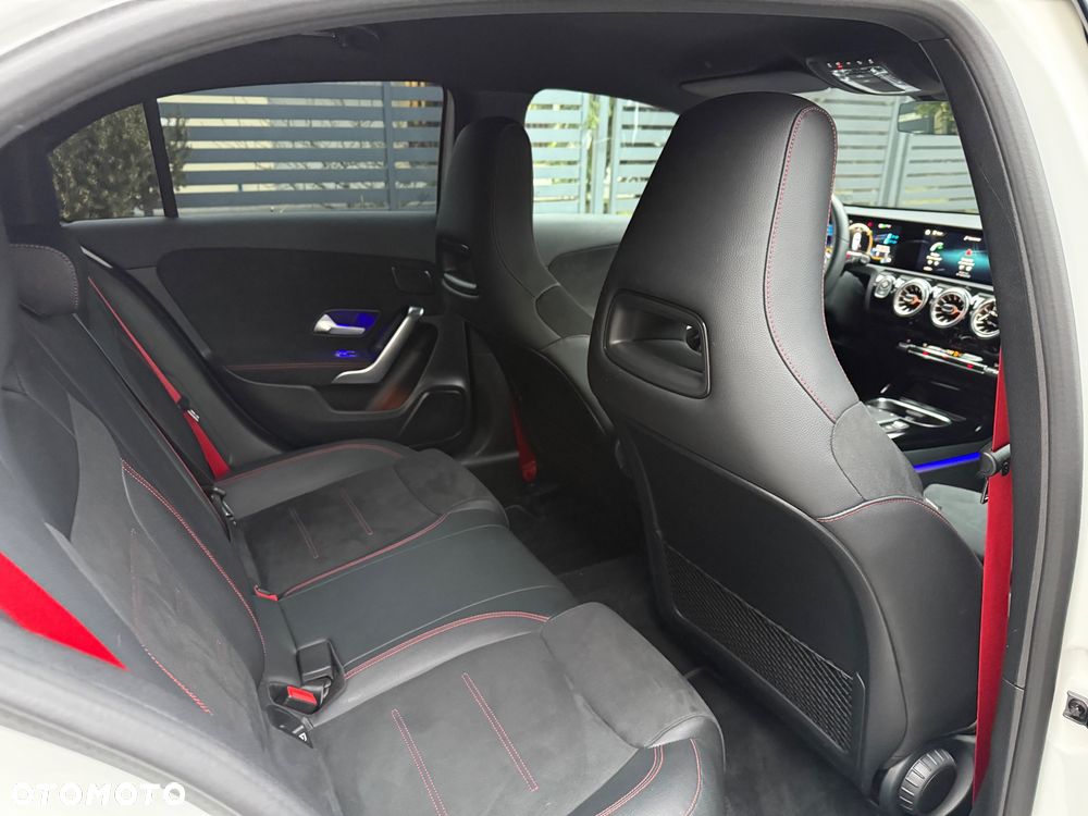 Mercedes-Benz Klasa A AMG 35 4Matic AMG Speedshift DCT 7G Advanced-Plus - 18