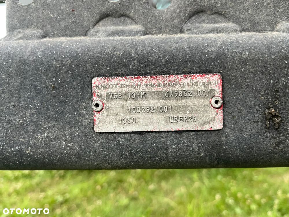 KOMPLET DWIE JAK NOWE OSIE HAMOWANE OŚ HAMOWANA 2x 1350KG DO LAWETY PRZYCZEPY KNOTT VGB 13 5x112 ZREGENEROWANE - 9
