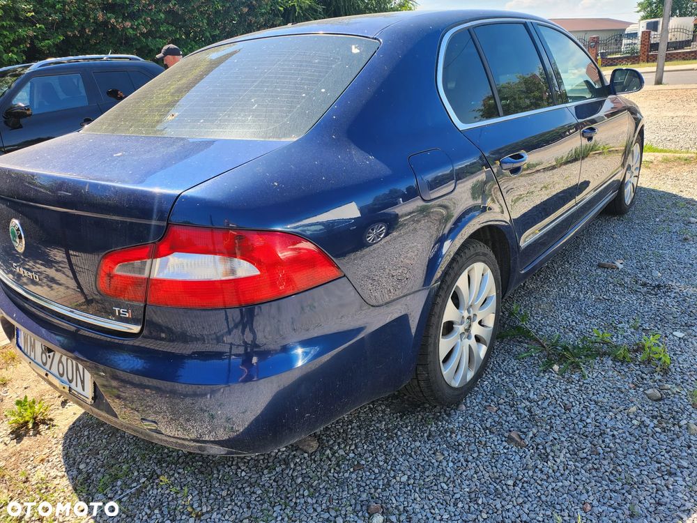 Skoda Superb 1.8 TSI Comfort DSG - 2