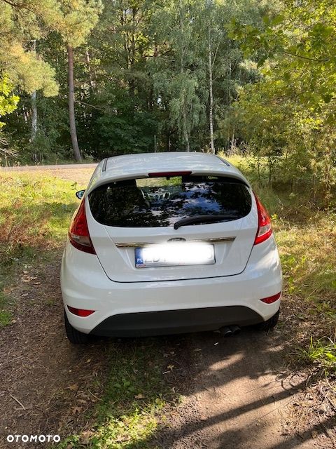 Ford Fiesta 1.25 Ambiente - 16