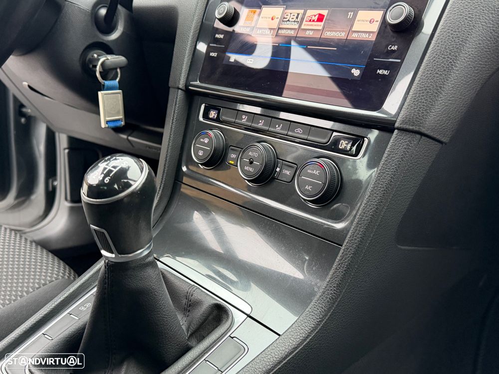 VW Golf 1.0 TSI Confortline - 35