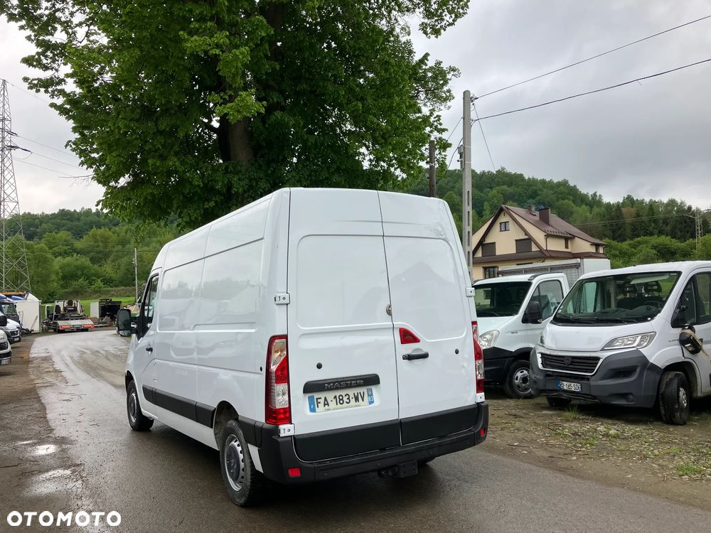 Renault Renault Master L2H2  blaszak - 4