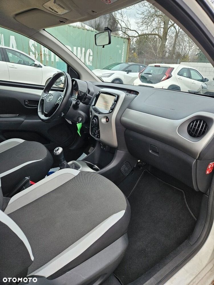 Toyota Aygo - 11