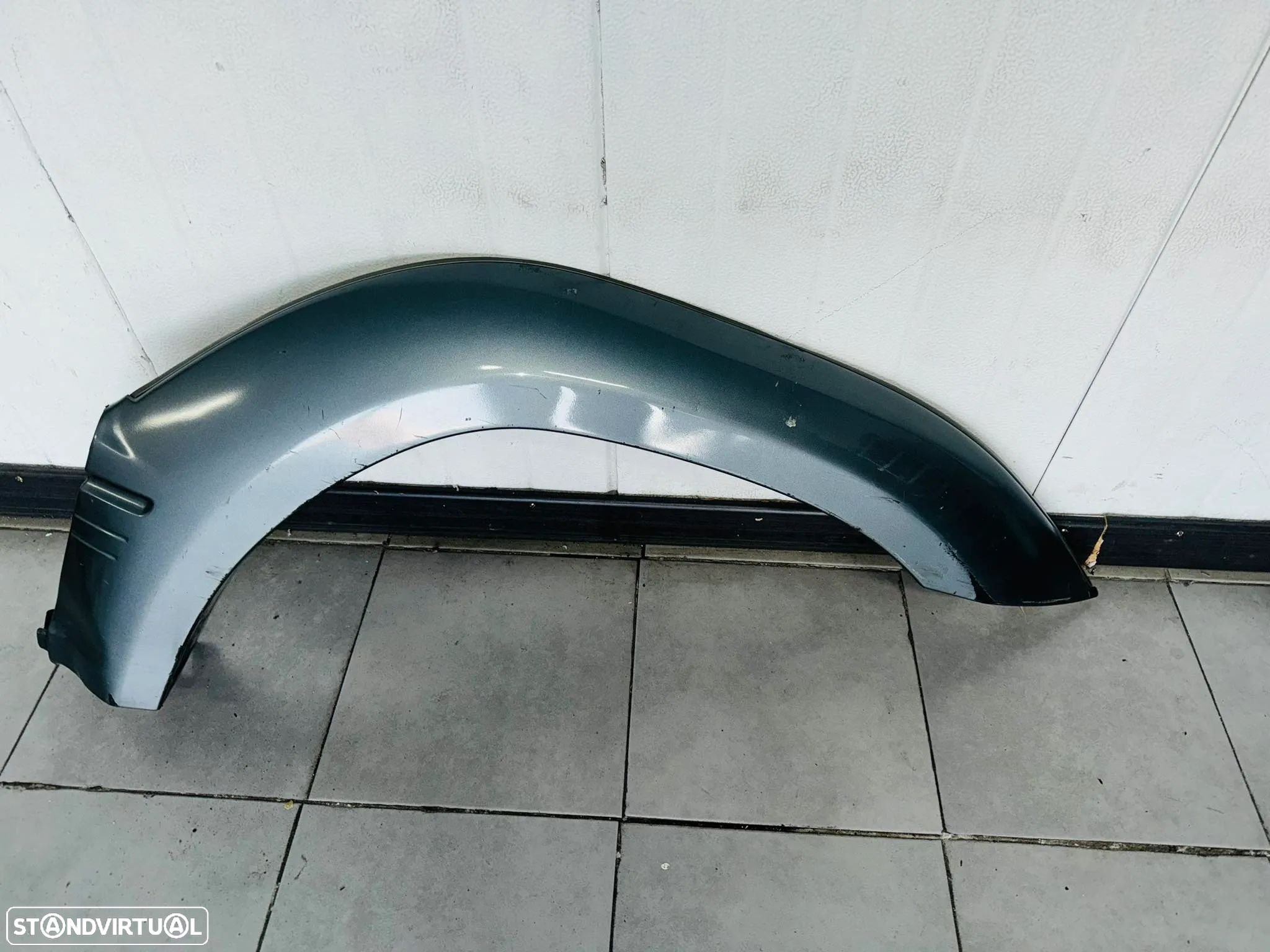 Aba do Guarda Lamas Frente Direito Toyota Land Cruiser - 1990 / 2003 - FRIS74 - 1