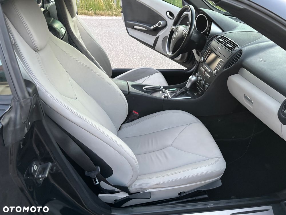 Mercedes-Benz SLK 280 7G-TRONIC Sport Edition - 12