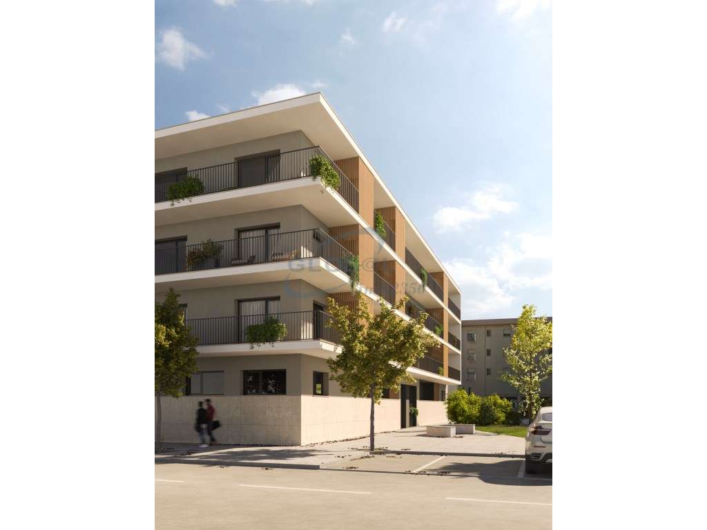 Apartamento T4 - Grande imagem: 2/16