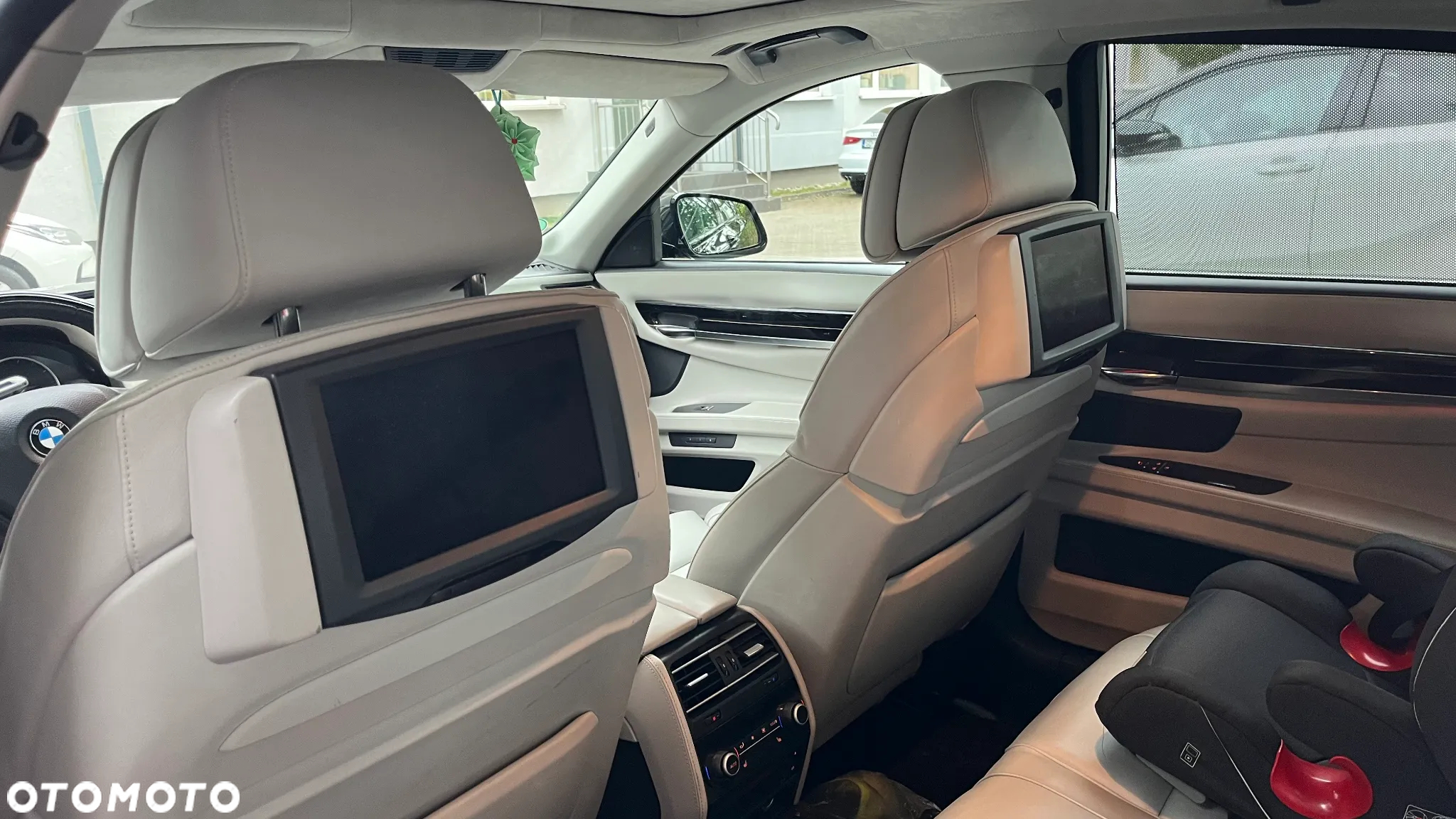 BMW Seria 7 740d xDrive - 7