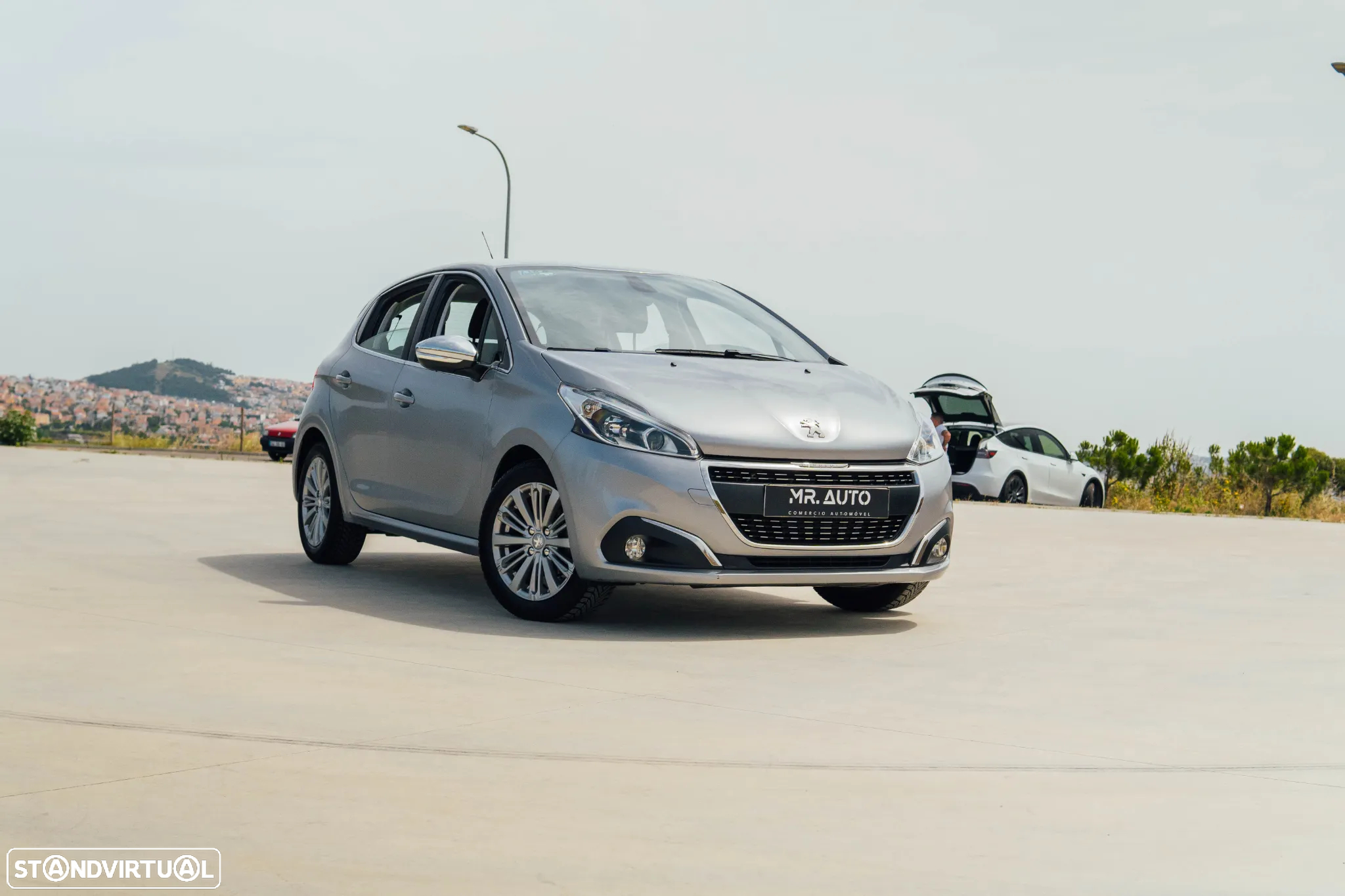 Peugeot 208 1.5 BlueHDi Allure - 2